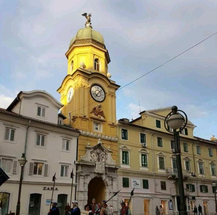In The Centar Of Rijeka Leilighet Eksteriør bilde